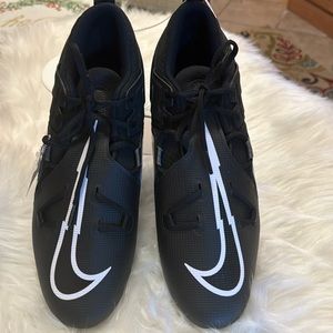 Men’s Alpha Menace Pro 3 football cleats.